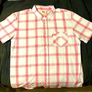 Levi’s casual button up T shirt